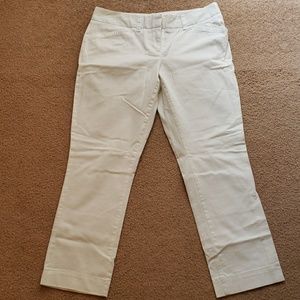 Limited (Outback Red) White Cropped Pants Sz4